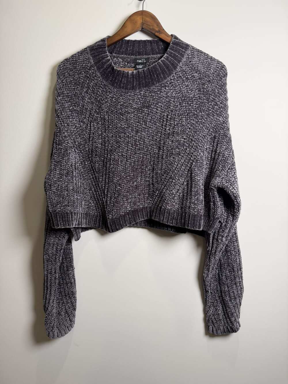 rue21 Gray Textured Knit Cropped Crewneck Sweater Size S